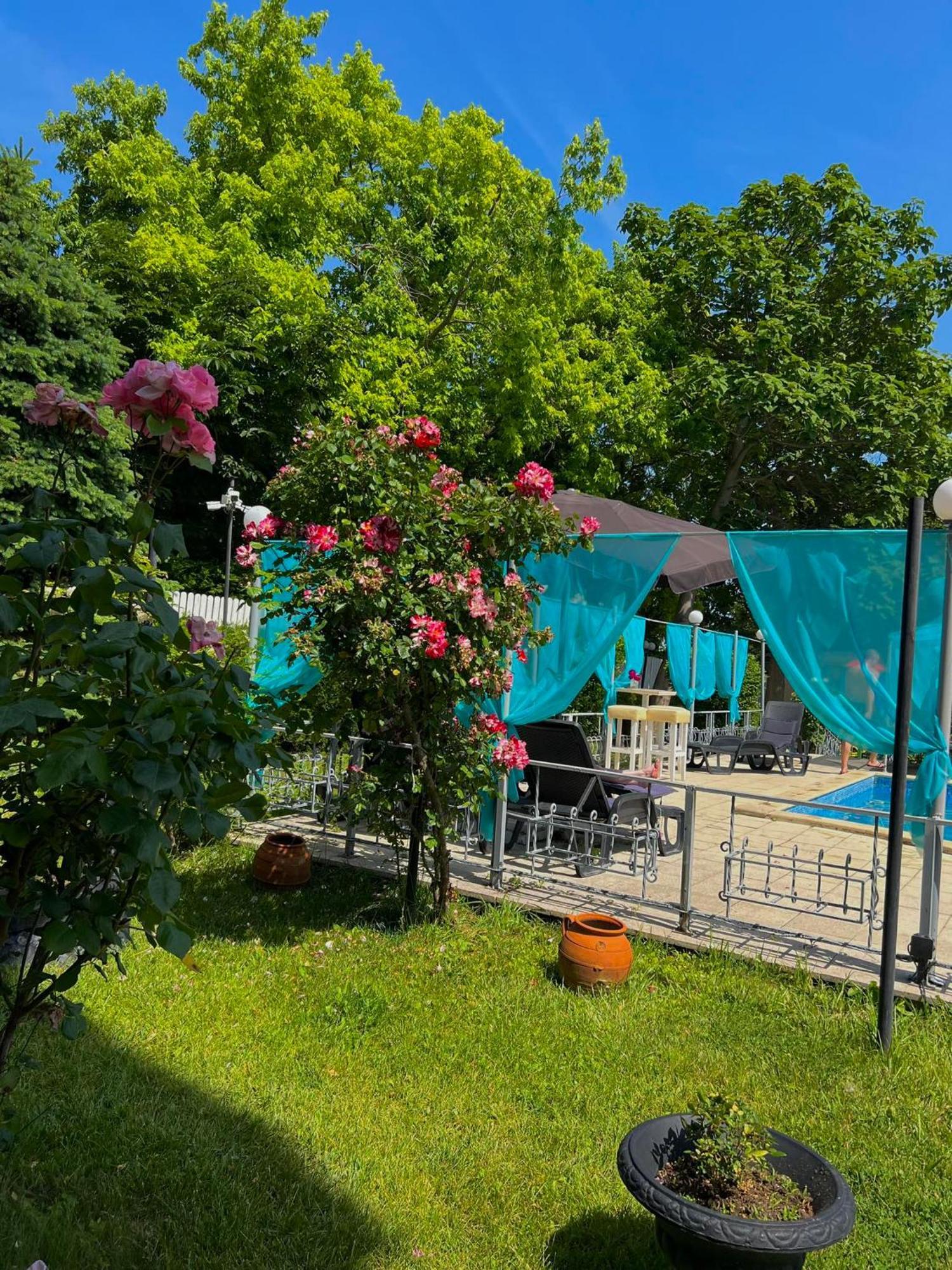 Apart Complex Diva& Bar & Restaurant Saints Constantine and Helena Esterno foto