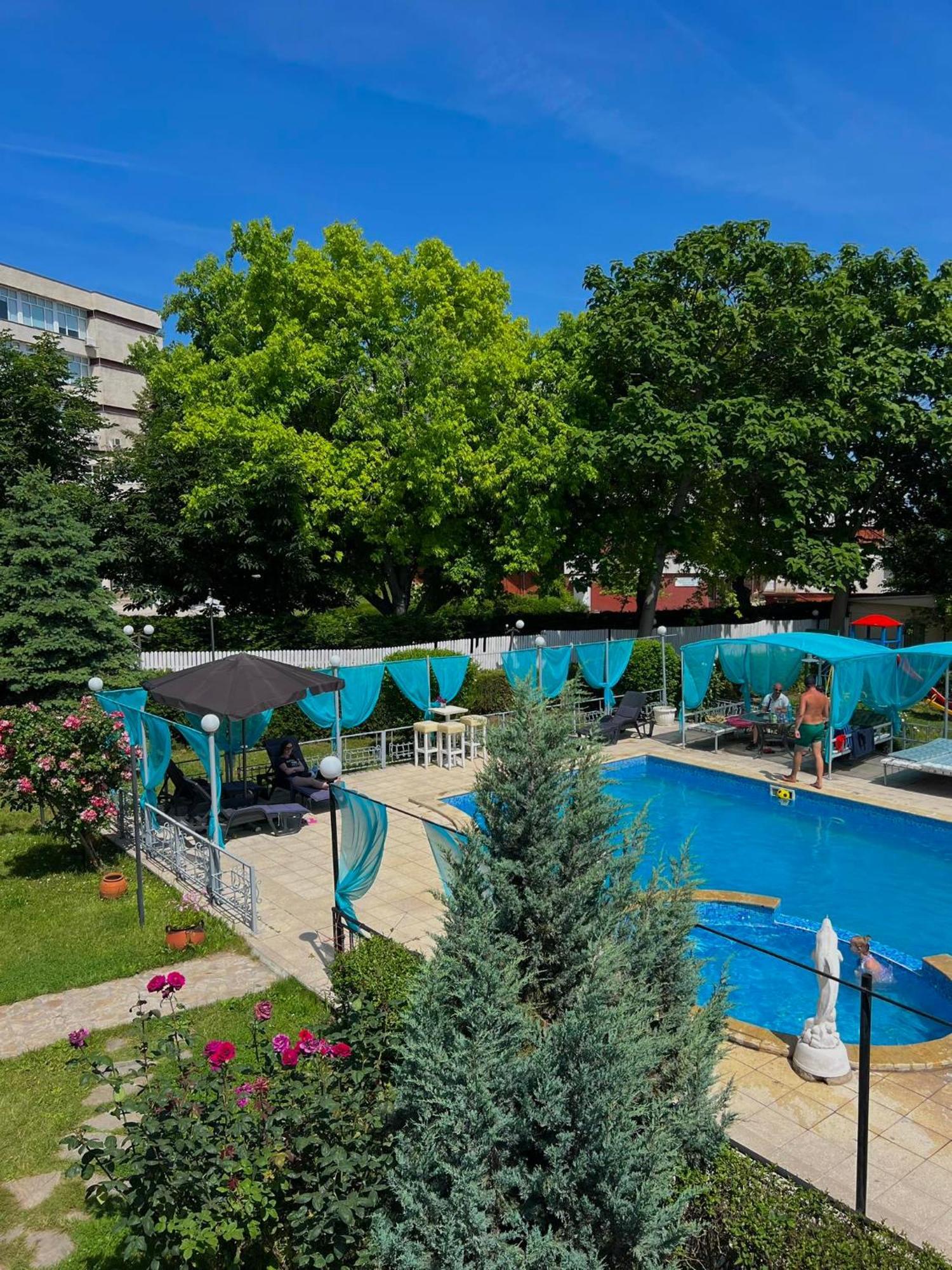 Apart Complex Diva& Bar & Restaurant Saints Constantine and Helena Esterno foto